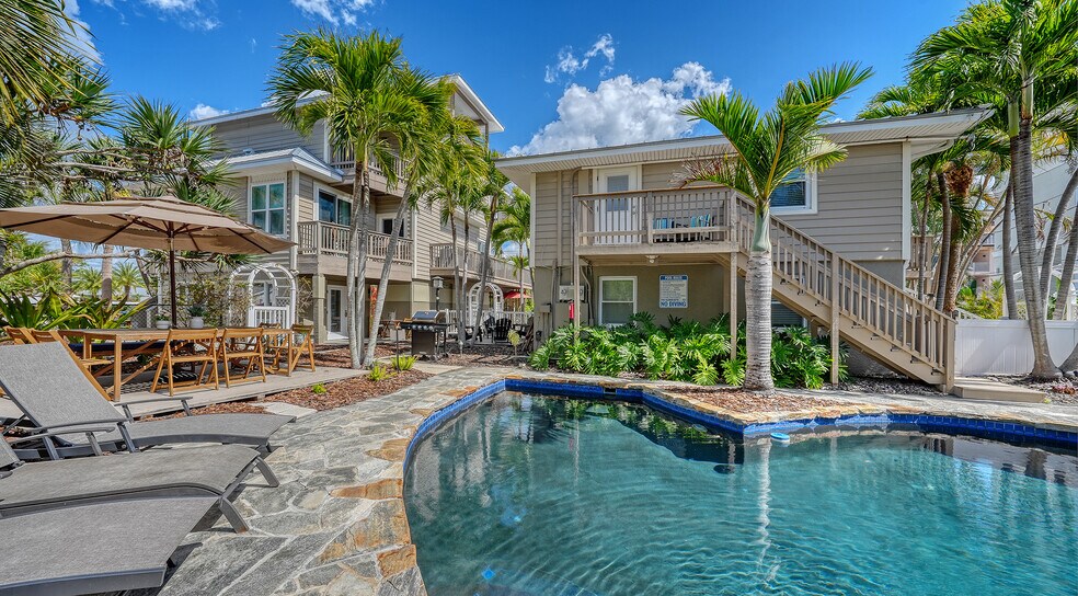 More Photos Of 5610 AVENIDA DEL MARE, Sarasota Specialty For Sale