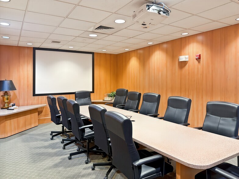 Primary Photo Of 264 S River Rd, Bedford Coworking Space