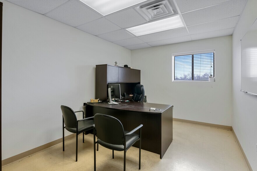 More Photos Of 685 Corgey Rd, Pleasanton Manufacturing For Lease