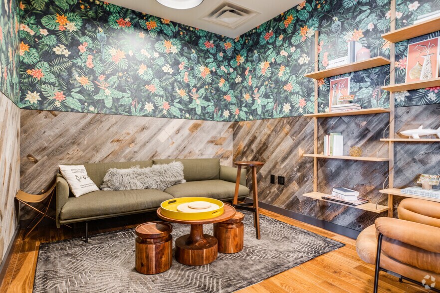 More Photos Of 3300 N Interstate 35, Austin Coworking Space