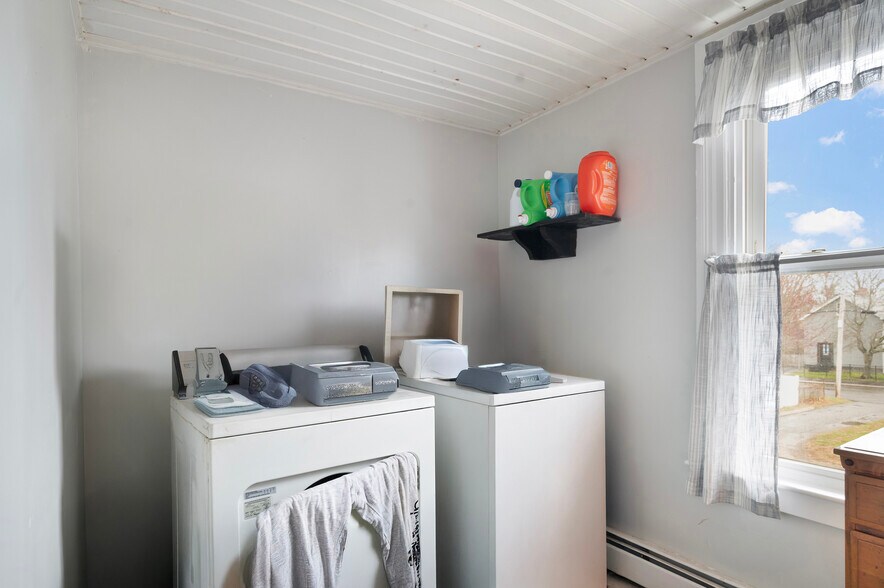 More Photos Of 186 Summit St, Pawtucket Apartments For Sale