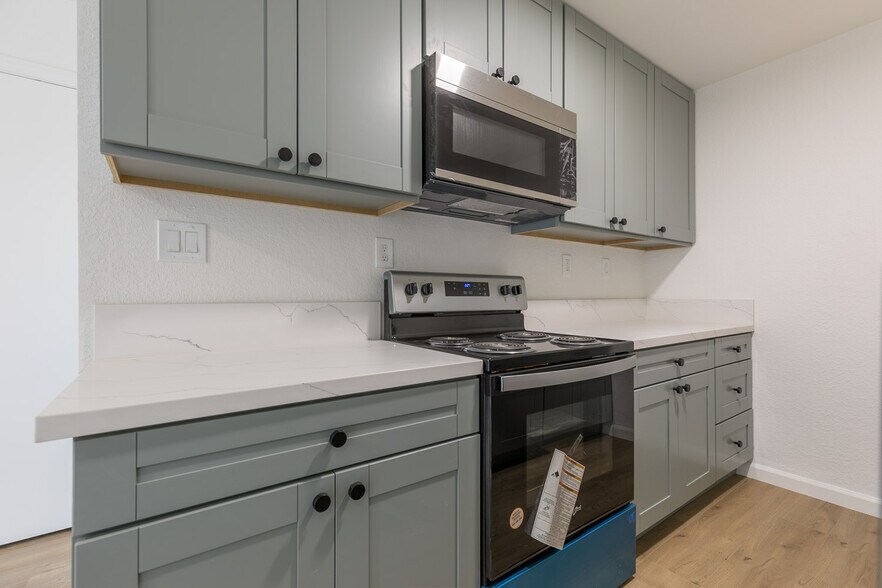 More Photos Of 9258 Birch St, Spring Valley Apartments For Sale