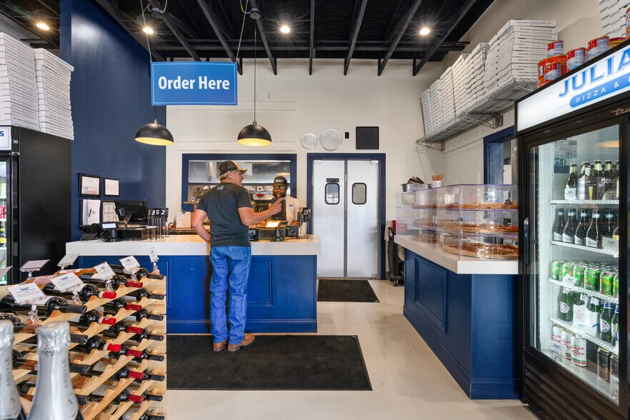 More Photos Of 620 S Presa St, San Antonio Restaurant For Sale