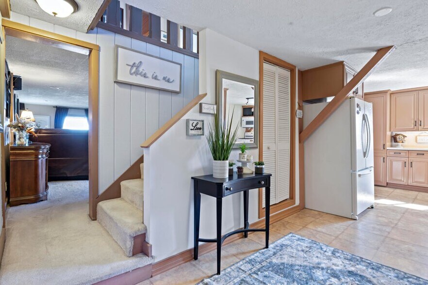 More Photos Of 245 Arundel Rd, Kennebunkport Lodge Meeting Hall For Sale