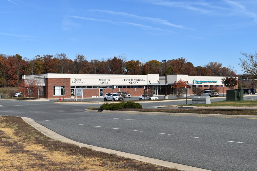 More Photos Of 4541-4545 Spotsylvania Pky, Fredericksburg Medical For Lease