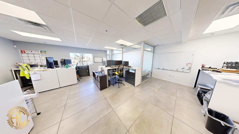 More Photos Of 295 Sunpac Ave, Henderson Warehouse For Sale