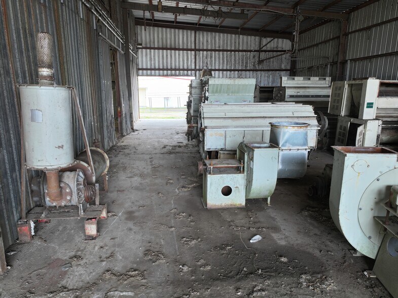 More Photos Of 1331 Stancell St, Roanoke Rapids Warehouse For Sale