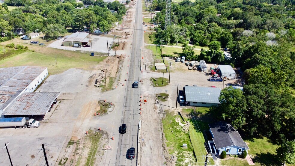 More Photos Of 206 S Columbia Dr, West Columbia Office Residential For Sale