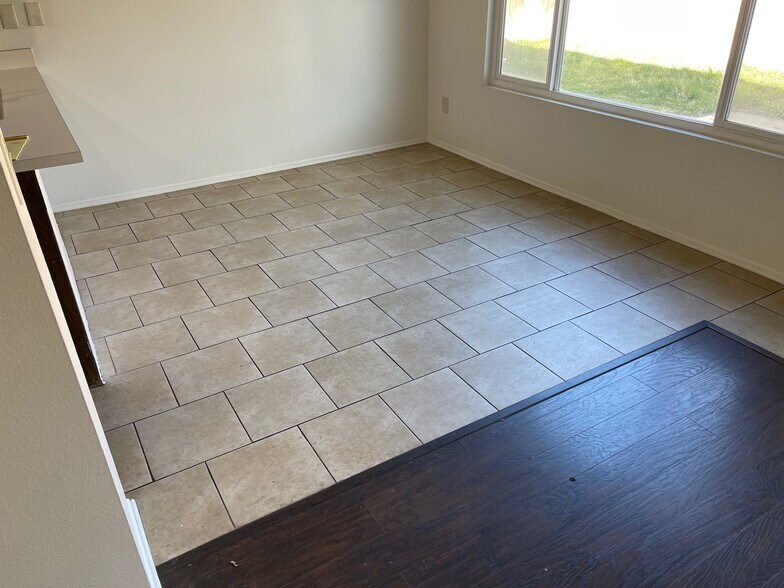 More Photos Of 2362 Wyandote Ave, Placentia Apartments For Sale