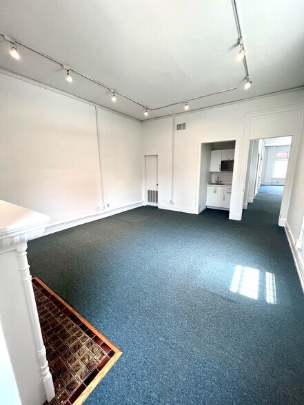 More Photos Of 1710 Connecticut Ave NW, Washington Office Residential For Lease