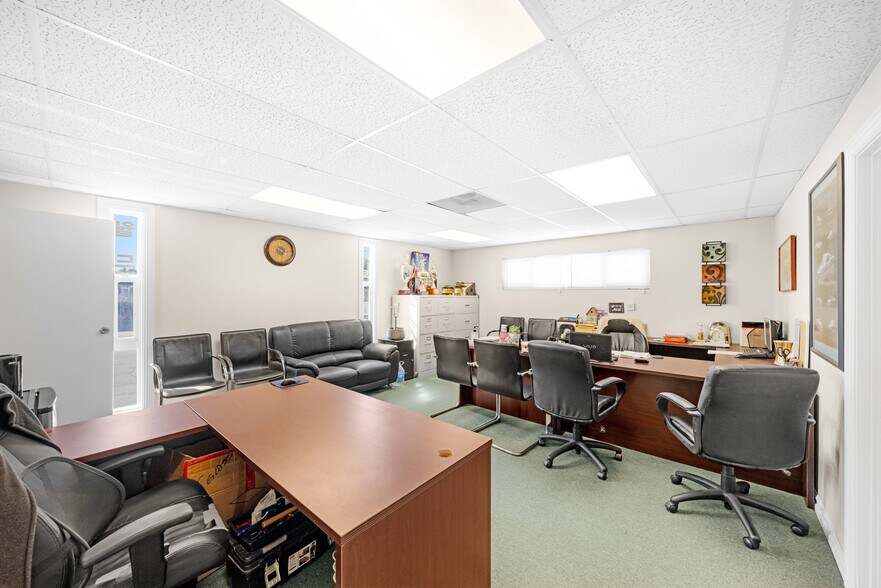 More Photos Of 4100 W Commonwealth Ave, Fullerton Office For Sale