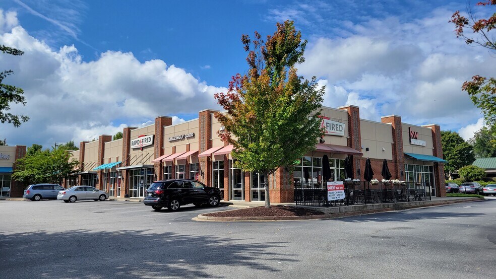 More Photos Of 1707 John B White SR Blvd, Spartanburg Unknown For Sale