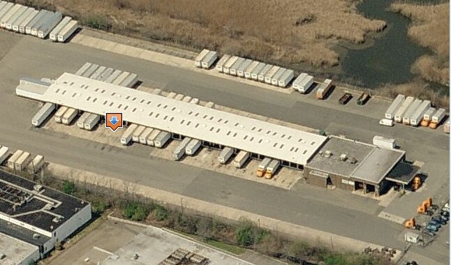 More Photos Of 700 Dell Rd, Carlstadt Truck Terminal For Lease