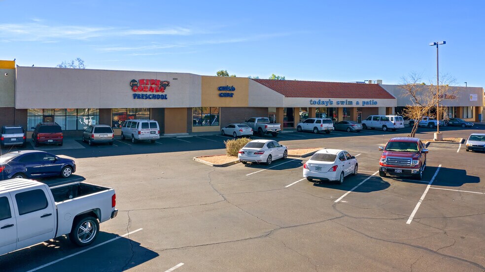 More Photos Of 2051-2107 W Guadalupe Rd, Mesa Storefront For Sale