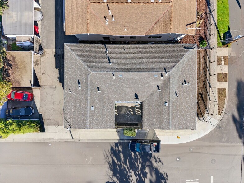 More Photos Of 22798 Vermont St, Hayward Apartments For Sale