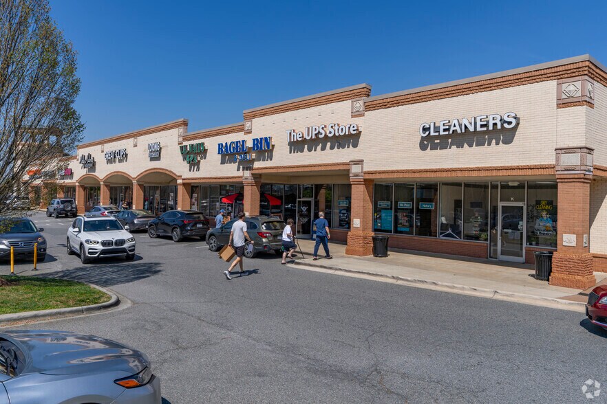 More Photos Of 9645-9759 Sam Furr Rd, Huntersville Unknown For Lease