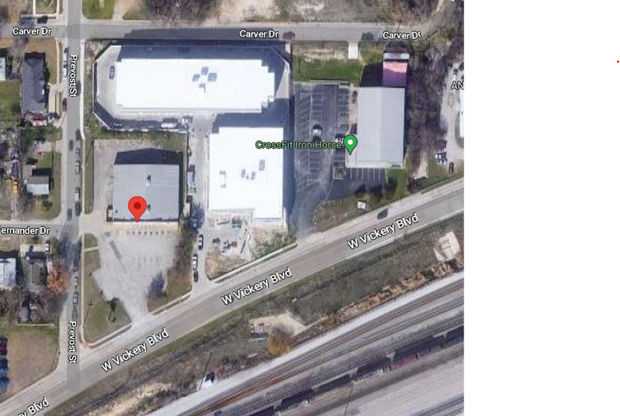 More Photos Of 5252 W Vickery Blvd, Fort Worth Showroom For Lease