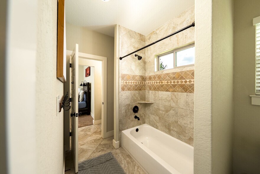 More Photos Of 1260 County Road 361, La Vernia Land For Sale