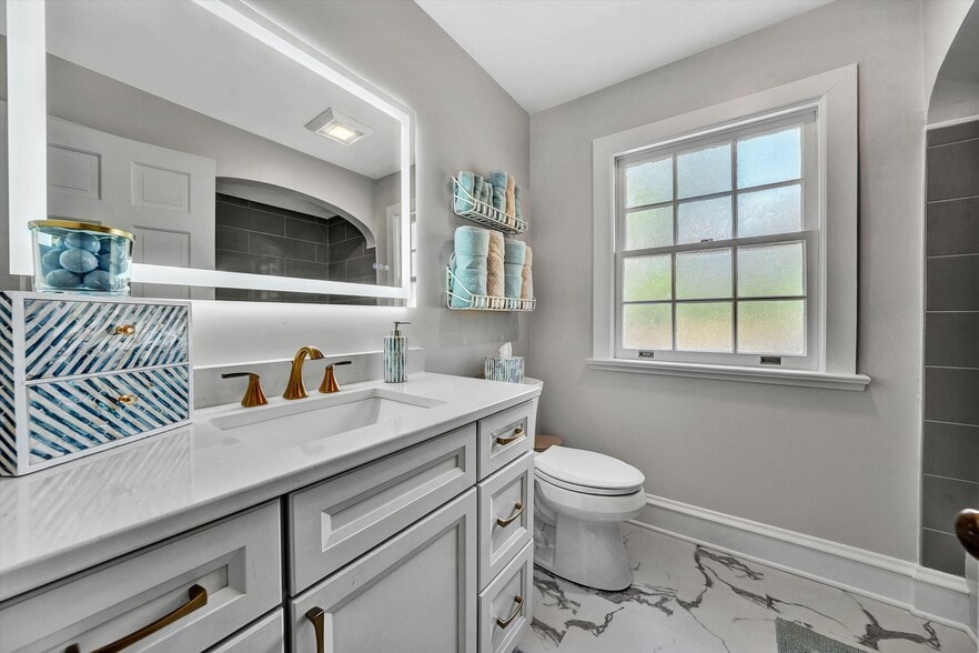 More Photos Of 750 Penn Hall Rd, Union Hall Specialty For Sale