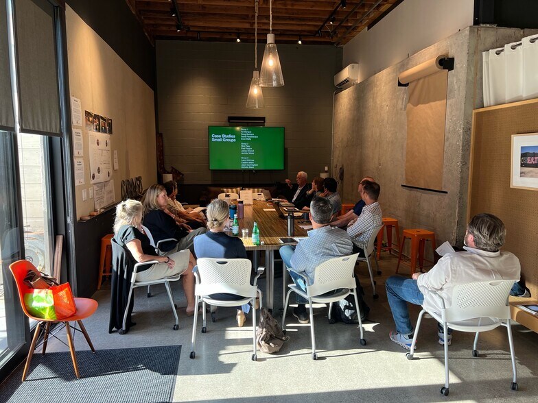 More Photos Of 435 Center St, Healdsburg Coworking Space