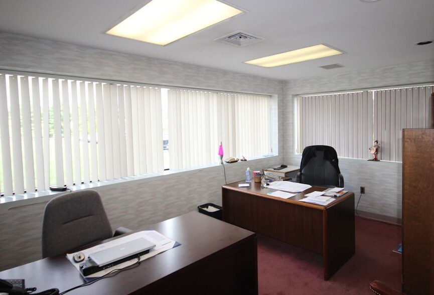 More Photos Of 4700 Union Deposit Rd, Harrisburg Medical For Sale