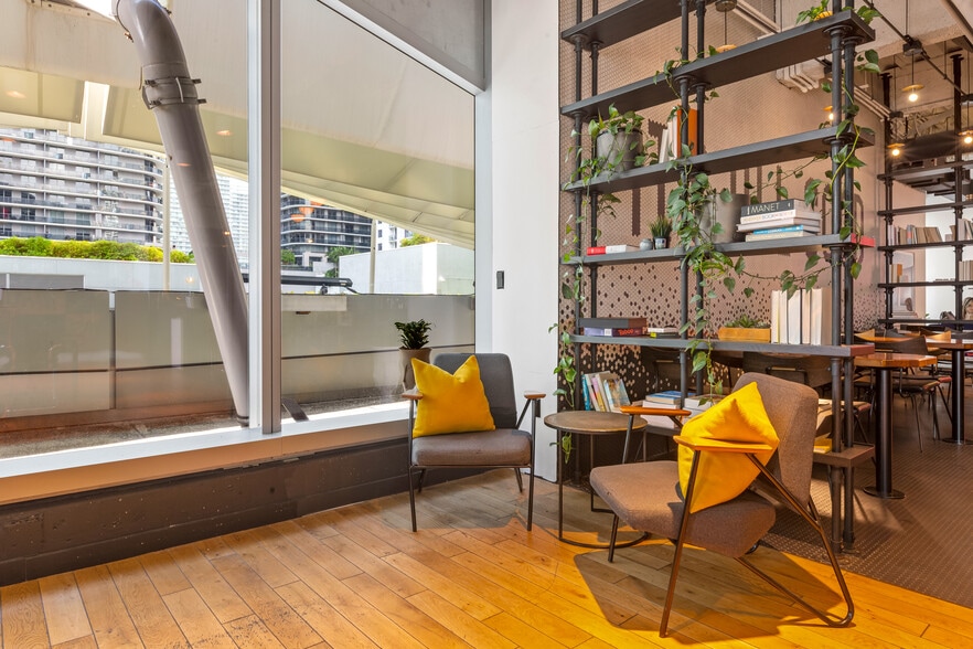 More Photos Of 78 SW 7th St, Miami Office For Lease