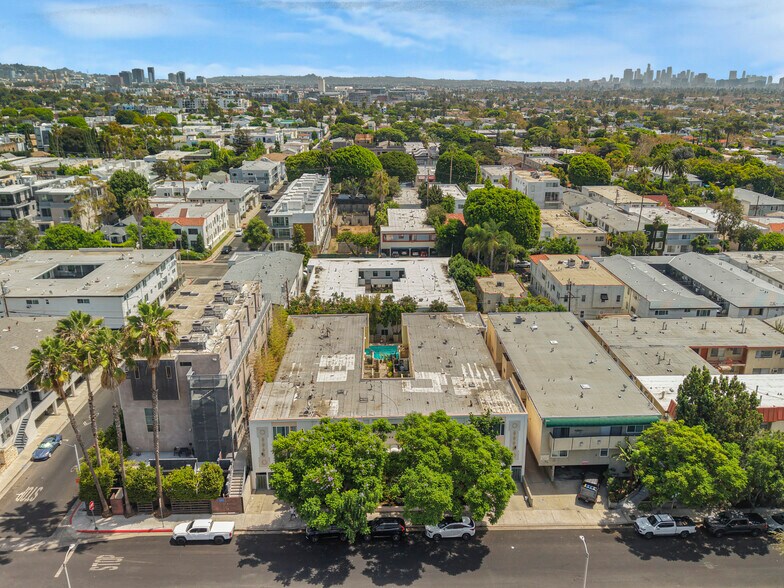 Primary Photo Of 944 N Orange Grove Ave, Los Angeles Apartments For Sale