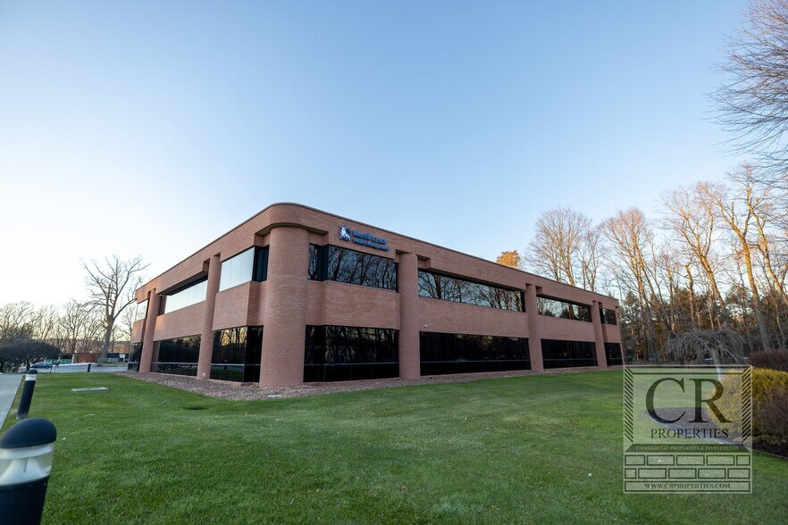 More Photos Of 2649 South Rd, Poughkeepsie Office For Lease