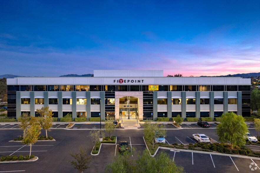 More Photos Of 25152 Springfield Ct, Valencia Unknown For Lease