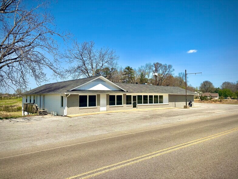 Primary Photo Of 1759 County Road 28, Clanton Office For Sale