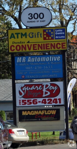 More Photos Of 105 Ash St, Whitby General Retail For Lease