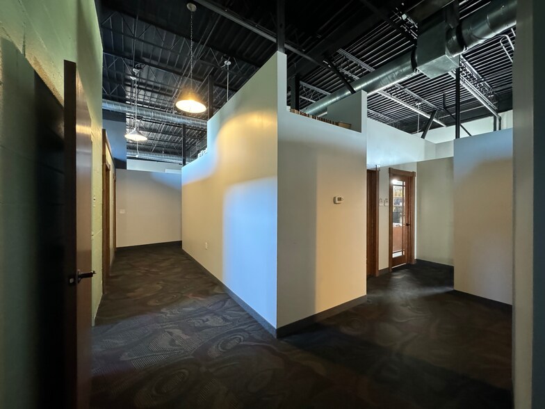 More Photos Of 1227 S 6th St, Minneapolis Freestanding For Lease