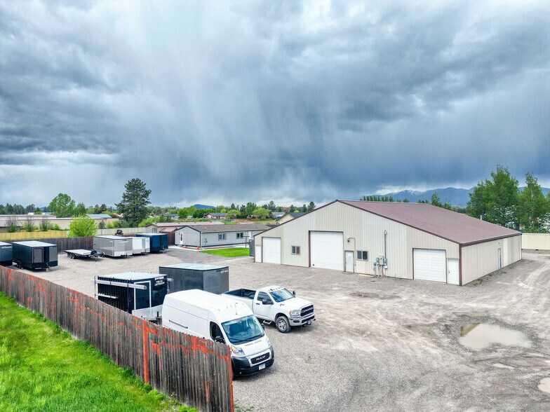 More Photos Of 83 Sweebee Ln, Columbia Falls Multifamily For Sale