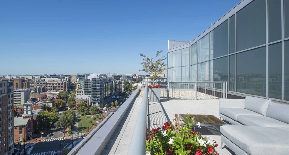 More Photos Of 455 Massachusetts Ave NW, Washington Office For Lease