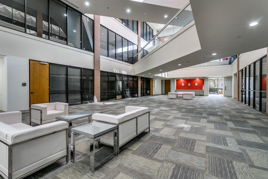 More Photos Of 1400 Corporate Dr, Irving Office For Lease