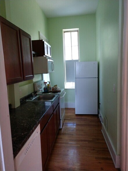 More Photos Of 45605 Cass Ave, Utica Apartments For Sale