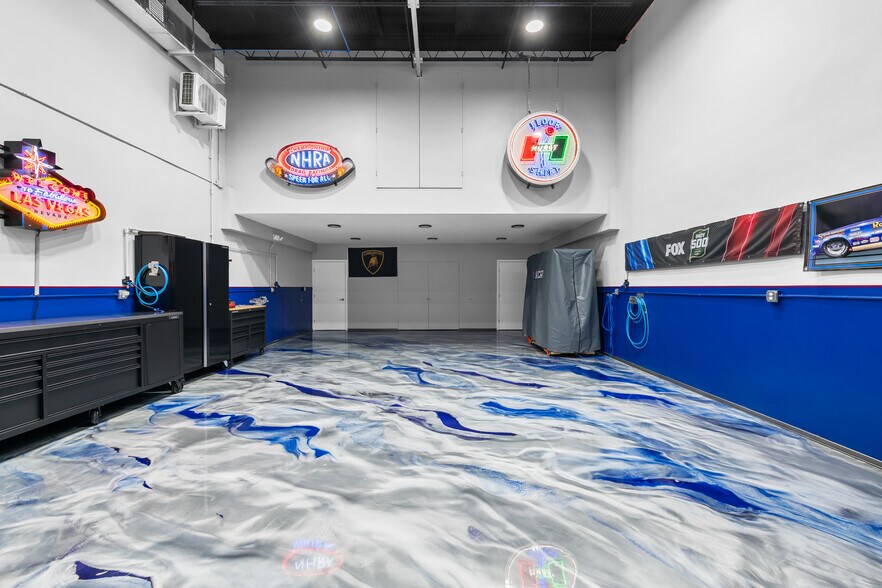 More Photos Of 2175 N Andrews Ave, Pompano Beach Industrial For Sale