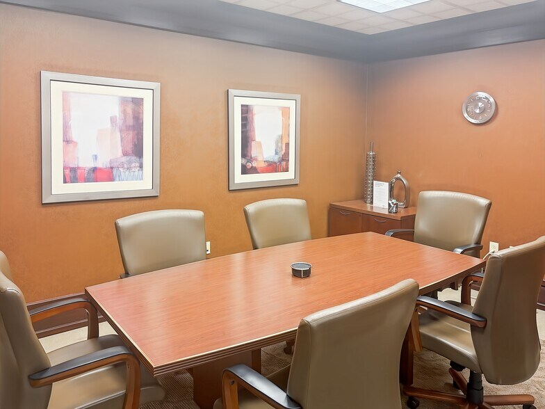 More Photos Of 303 Perimeter Ctr N, Atlanta Coworking Space