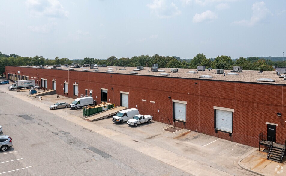 More Photos Of 10640 Iron Bridge Rd, Jessup Light Distribution For Lease