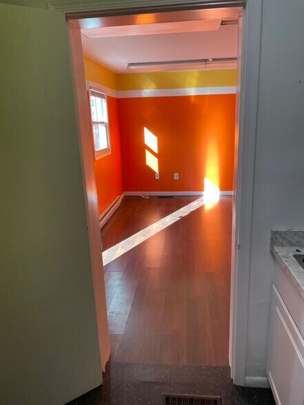 More Photos Of 9510 Center St, Manassas Medical For Lease