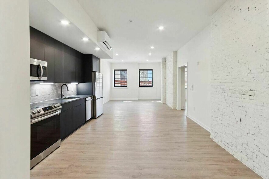 More Photos Of 500 N 13th St, Philadelphia Multifamily For Sale
