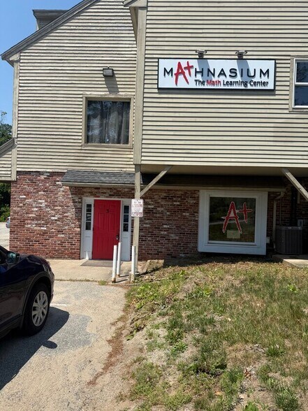 More Photos Of 339 Boston Post Rd, Sudbury Freestanding For Lease