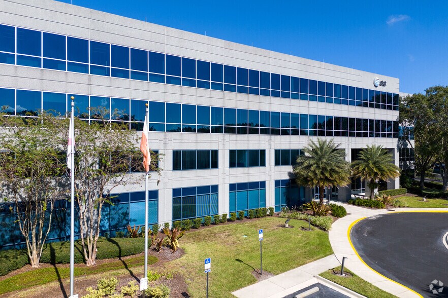 More Photos Of 10407 Centurion Pky N, Jacksonville Unknown For Lease
