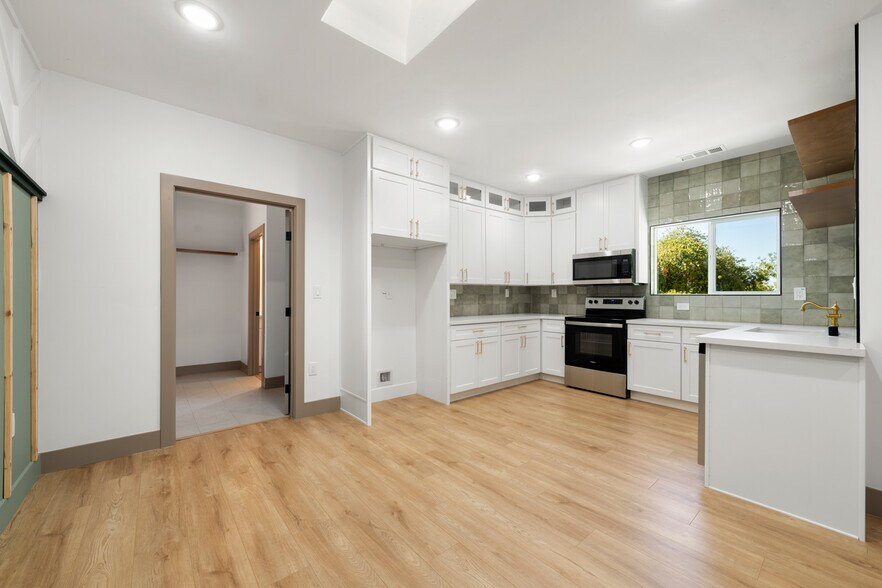 More Photos Of 14268 CA-160, Isleton Apartments For Sale
