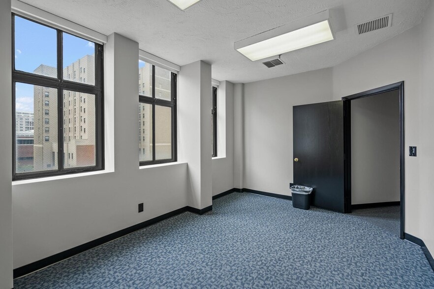 More Photos Of 817 Main St, Cincinnati Office Residential For Sale