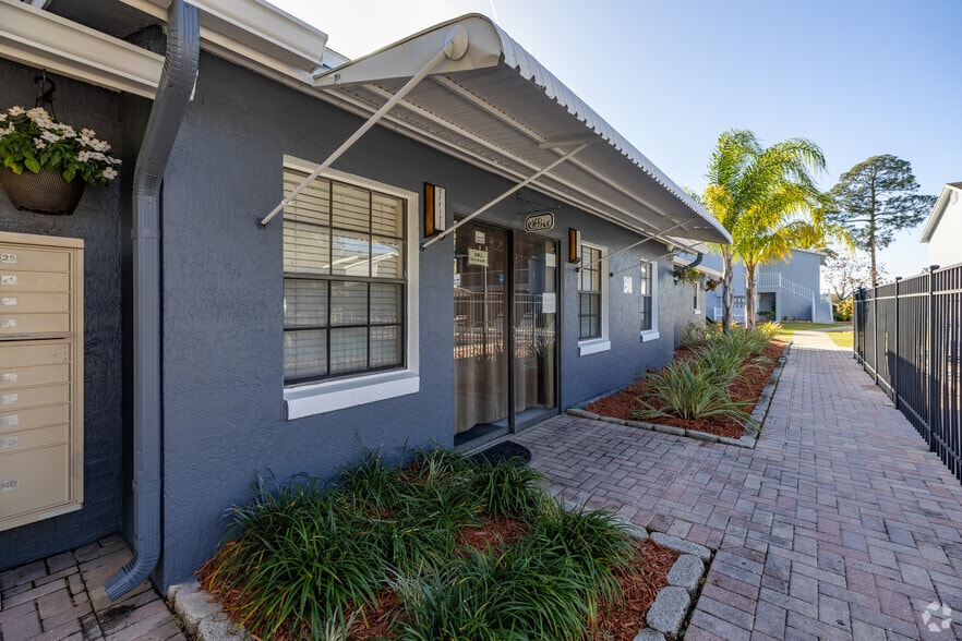 More Photos Of 180 Royal Palm Dr, Kissimmee Apartments For Sale