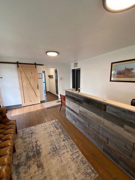More Photos Of 311 Bluebird Dr, Goodlettsville Office For Lease