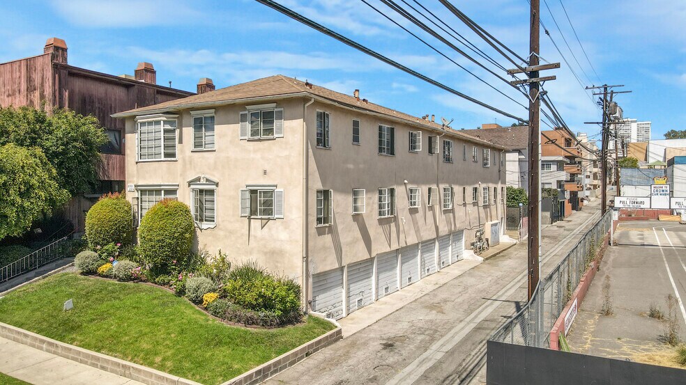 More Photos Of 2372-2374 S Beverly Glen Blvd, Los Angeles Apartments For Sale