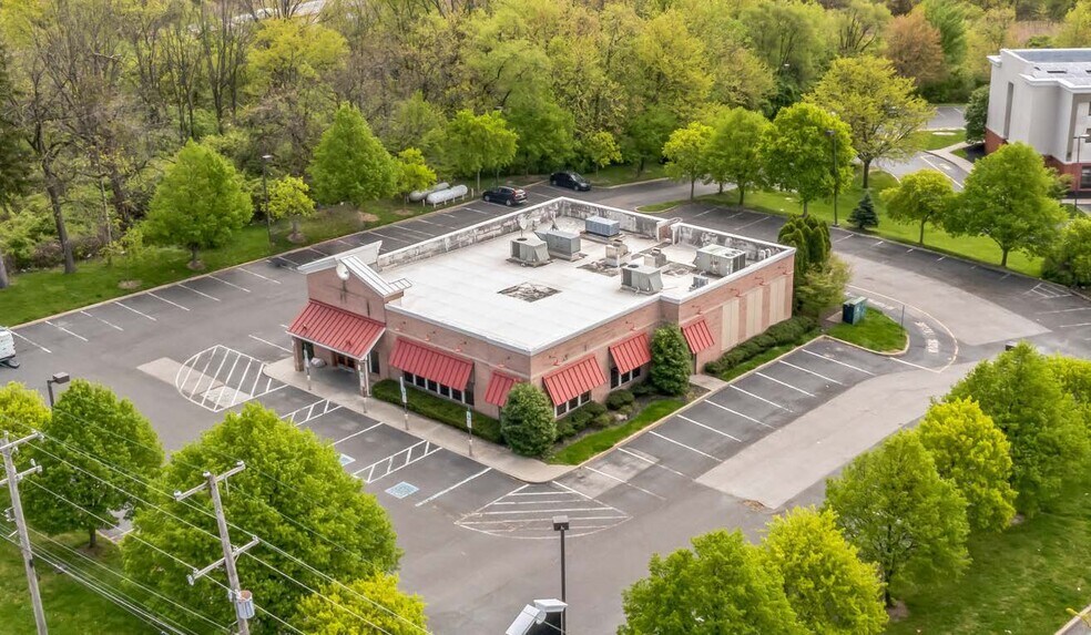 More Photos Of 1369 Bristol Pike, Bensalem Restaurant For Lease