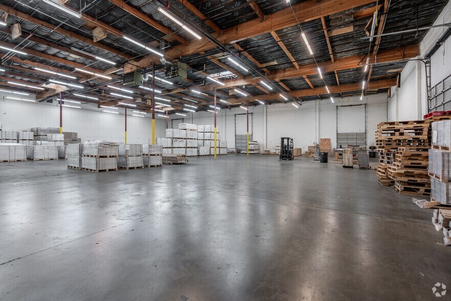 More Photos Of 22441-22477 72nd Ave S, Kent Unknown For Lease